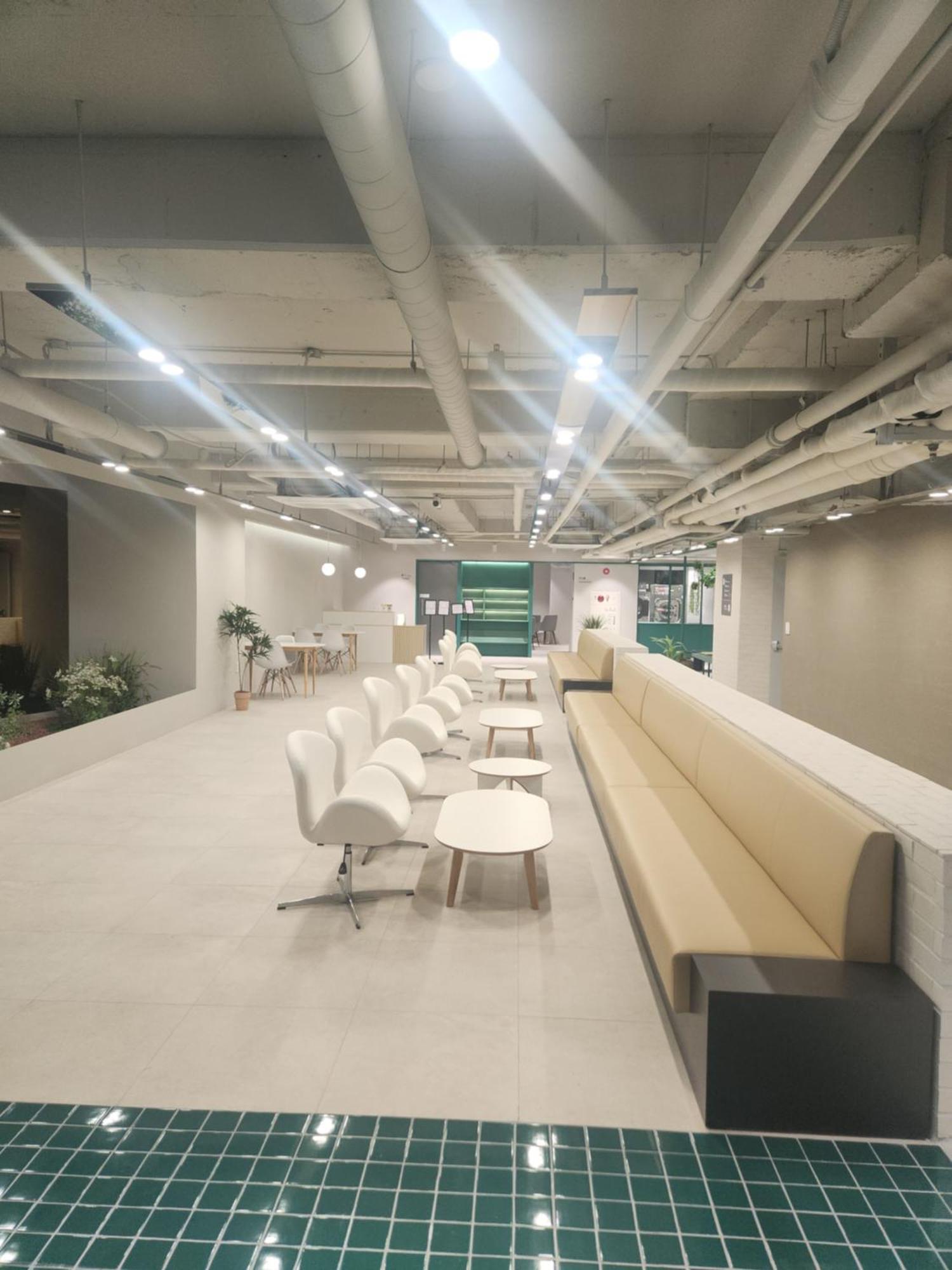 Center Of Seoul, Newly Built High Floor House With View Apartment Seoul