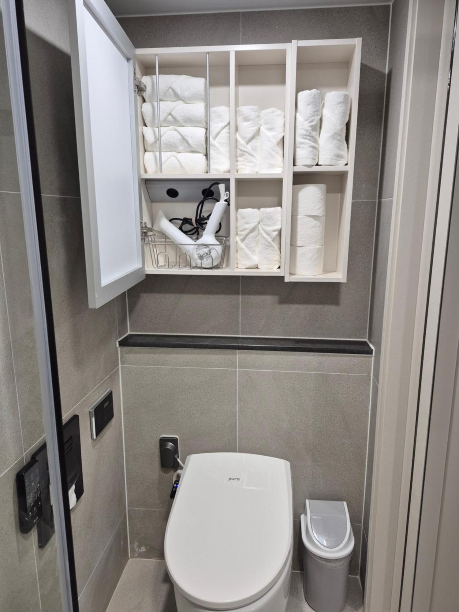 Center Of Seoul, Newly Built High Floor House With View Apartment *